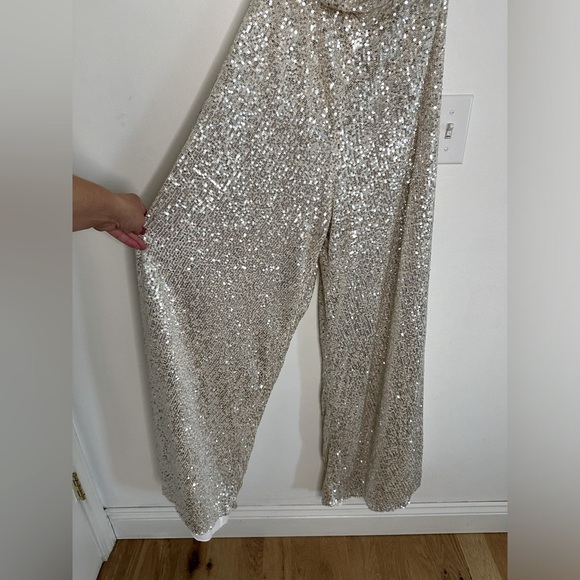 Anthropologie Zunilda Gutierrez Lincoln One-Shoulder Sequin Jumpsuit Silver - Picture 7 of 10